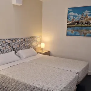 hostal-san-vicente-ii.es-andalucia.com/